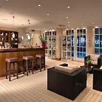 Hotel Vier Jahreszeiten Binz - Adults Only